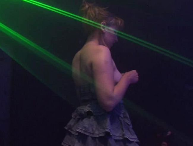 Download: 6-sandra - freie schwanzwahl ;-)