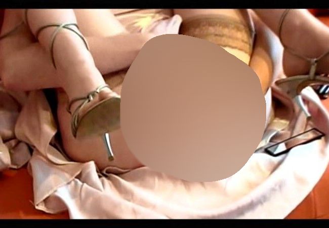 Download: 6-sandra - mein fötzchen gewichst ;-)