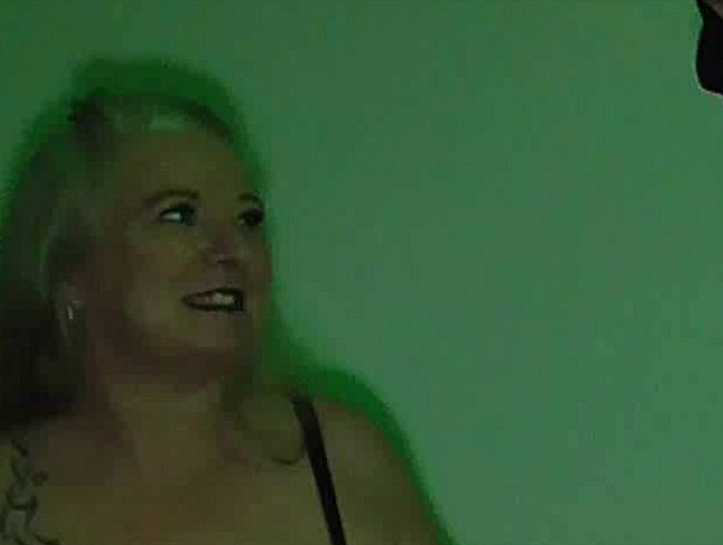 Download: APC-Club - Alle bereit für Rosella am Abend