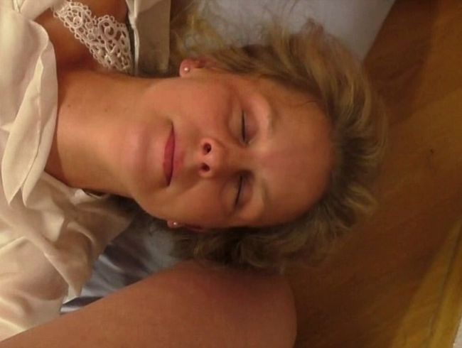 Download: APC-Club - Vier Schwänze für Kitty