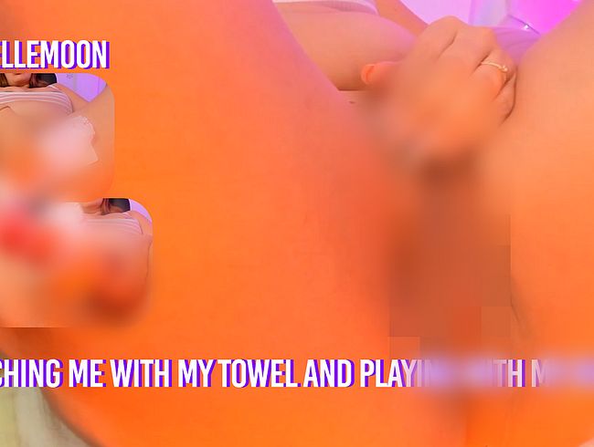 Download: AdrielleMoon - Ich berühre mich mit meinem Handtuch und spiele mit meinem Dildo.