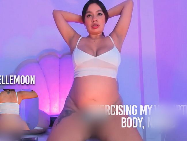 Download: AdrielleMoon - Ich trainiere meinen üppigen Körper, nackt