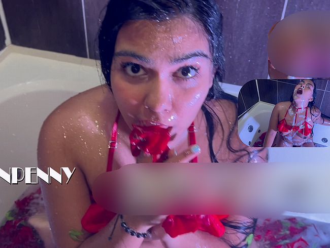 Download: AilynPenny - Tanzen in der Wanne mit viel Schaum am ganzen Körper