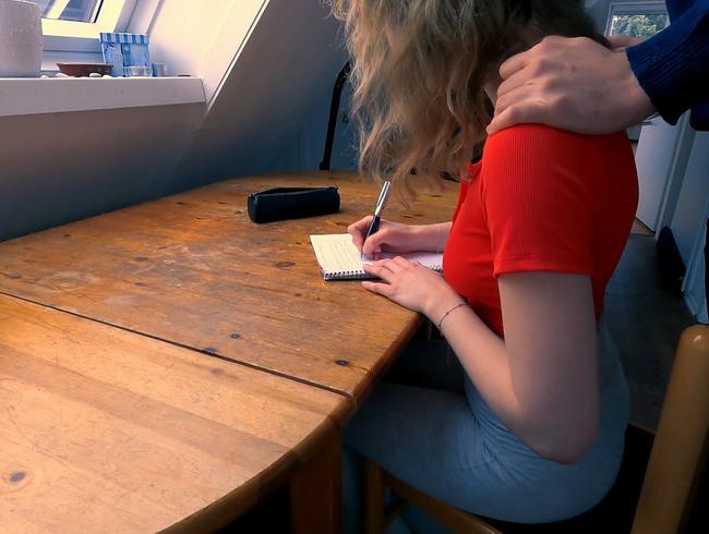 Download: Alex_Sander - Abiturientin lässt sich verführen