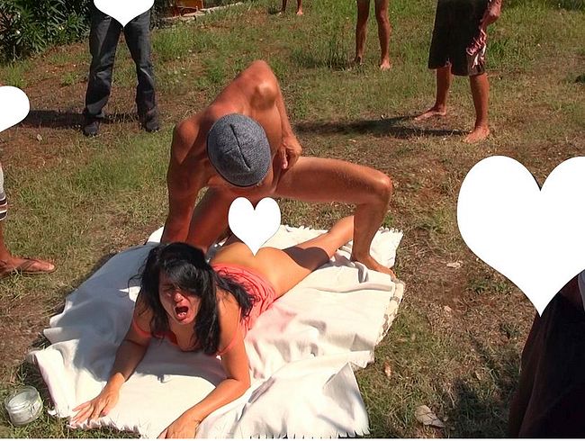 Download: Alexalexandria - DREHABBRUCH! NOCH NIE PASSIERT! Mitten beim Massenfick!