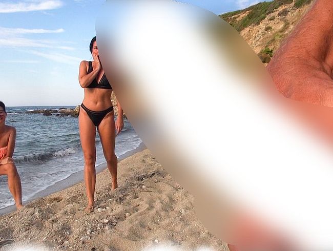 Download: Alexalexandria - Perversen Strandwichser erwischt, abgefickt. 2x Fotzen Creampie