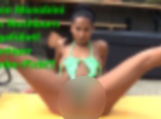 Download: Alexandra-Pink - Neuen Monokini dem Nachbarn vorgeführt! Sofortiger Blanko-Fick!!!