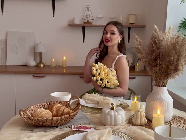 Download: Amalya - Frühstück) (keine Ton)