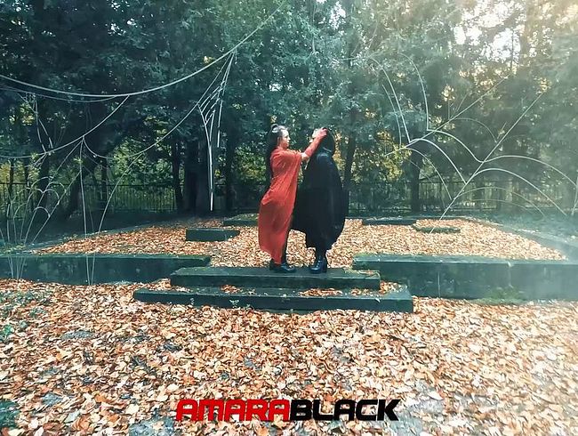 Download: AmaraBlack - Ein kleines Geheimnis zu Halloween! Hat was geiles!