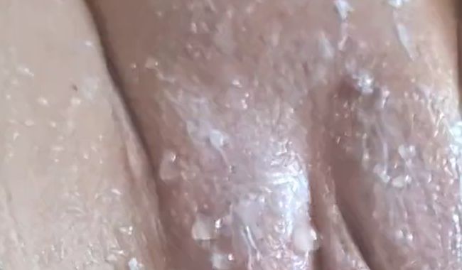 Download: Amateur6Paar70 - Er fingert mich so heftig das ich nicht anders kann als abzuspritzen