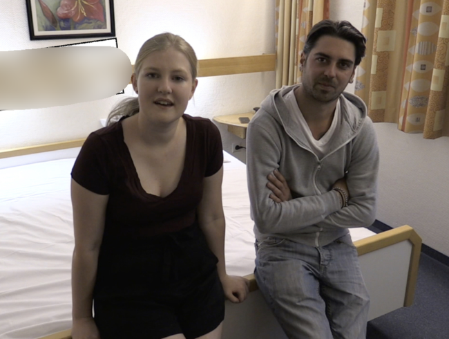 Download: Amateurstar-Casting - User Treffen mit riesen Schwanz Ulf und Teen Julia !!!