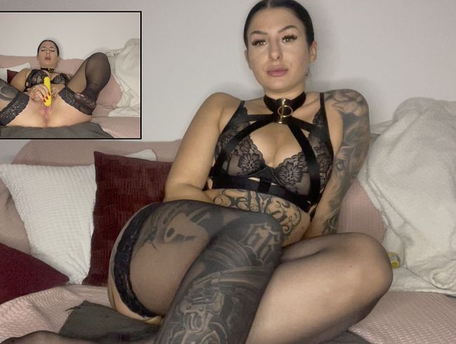 Download: Amateurstar-Casting - Wichsanleitung mit Mia-Bremer !! Squirt extrem!!!!