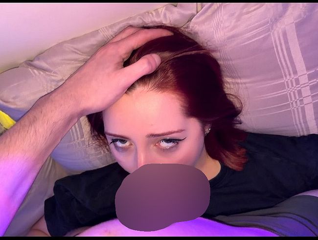 Download: Amelia_Ball - sabbernder Blowjob mit Gesichtsspritzer