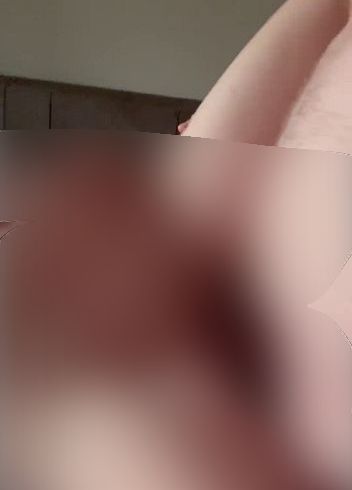 Download: Amourangel763 - *Küchentisch - Fick total versaut - schlecht gefilmt, aber Mega geil!*