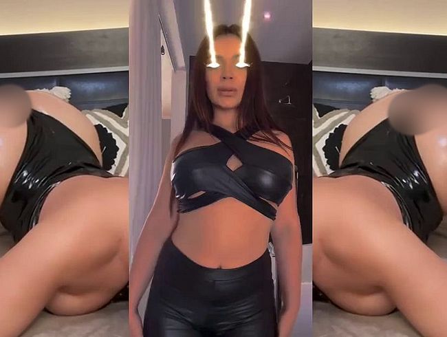 Download: AngelSarah - Sonntag GOONday