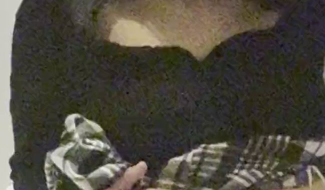 Download: Animemeli - need to pee