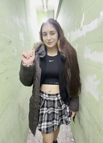 Download: Animemeli - Sexymelli18 Garage Teil 1