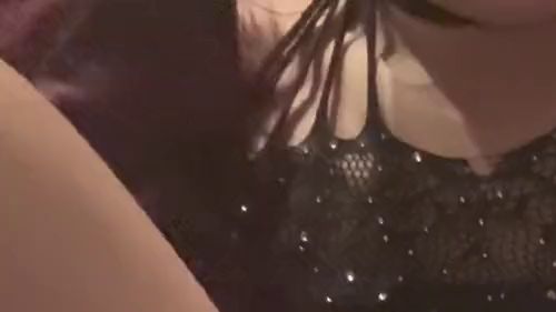 Download: Animemeli - Sexymelli18 liebt schwarze große Dildo Schwänze