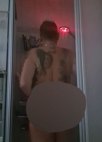 Download: Ann53 - Am duschen