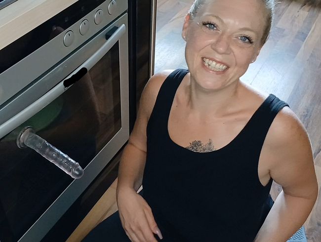 Download: Anna-Lustig - Hältst du durch?? Ich verwöhne deinen Schwanz