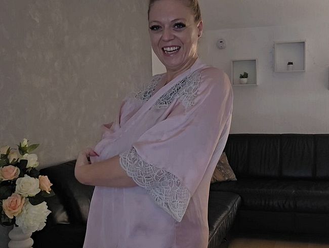 Download: Anna-Lustig - So wollte mich mein prüder Ex nie sehen!! Was sagst du dazu??