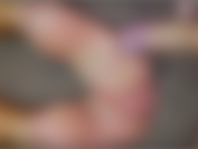 Download: AnnaFire - Eine saftige Stiefmutter wurde von einem perversen Stiefsohn gefickt