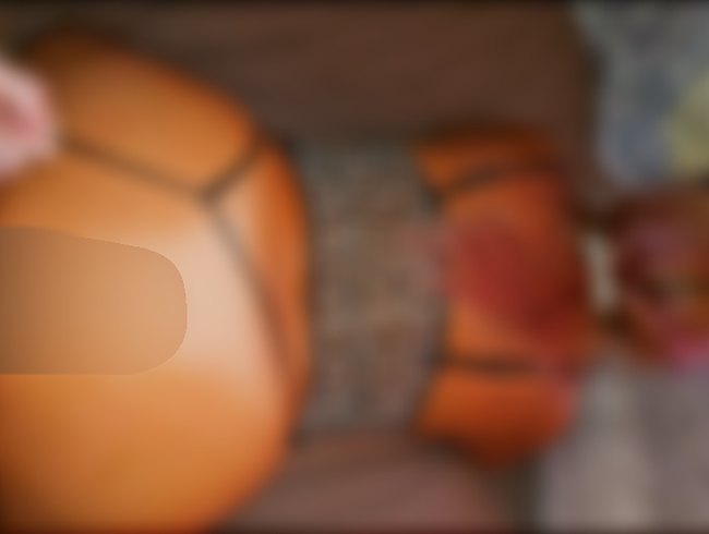 Download: AnnaFire - Leoparden-Outfit und hochhackige Strümpfe - unerwartetes Sperma in der Muschi