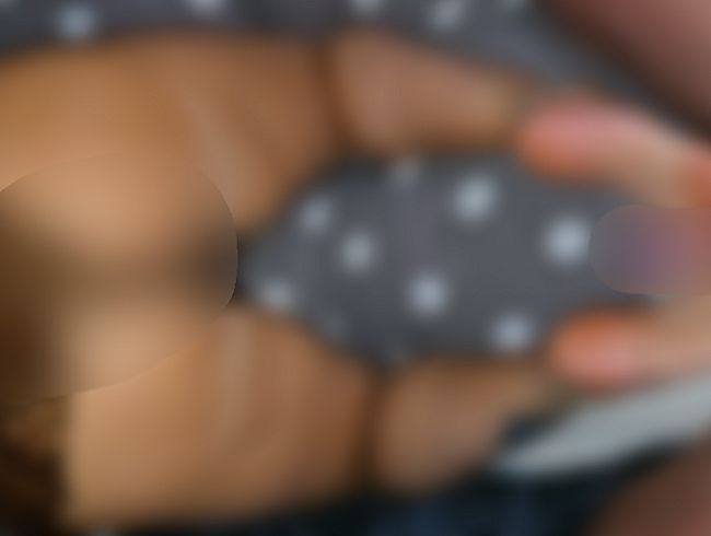 Download: AnnaFire - Ich werde dir mit meinen sexy Füßen beim Abspritzen helfen