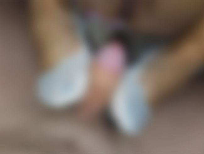 Download: AnnaFire - Stiefmutter zieht beim Sex ihre kurzen Socken nicht aus