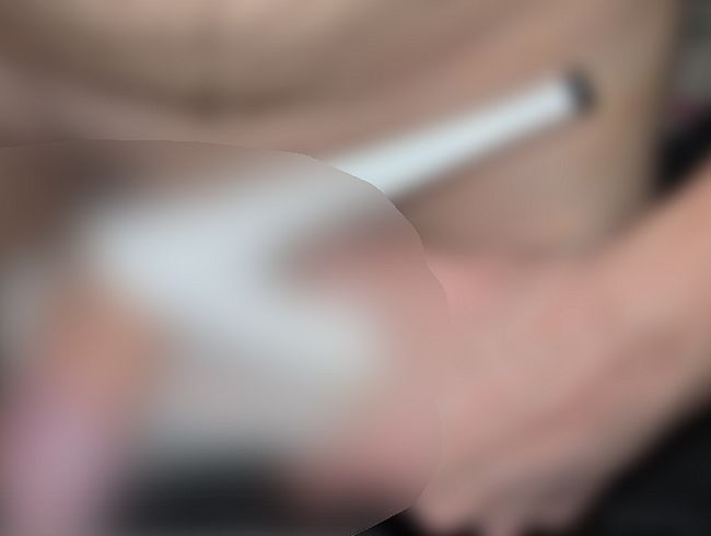 Download: AnnaFire - MILF fickt in weißen Socken und Absätzen