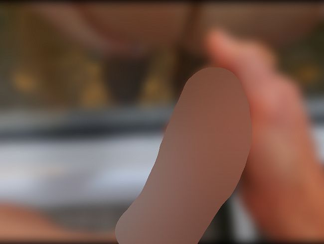 Download: AnnaFire - Stiefsohn masturbiert vor der waschenden Stiefmutter