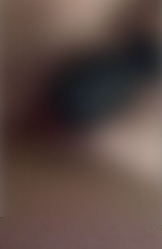 Download: AnnaandTom - Ich besorge es meiner kleinen unrasierten Pussy