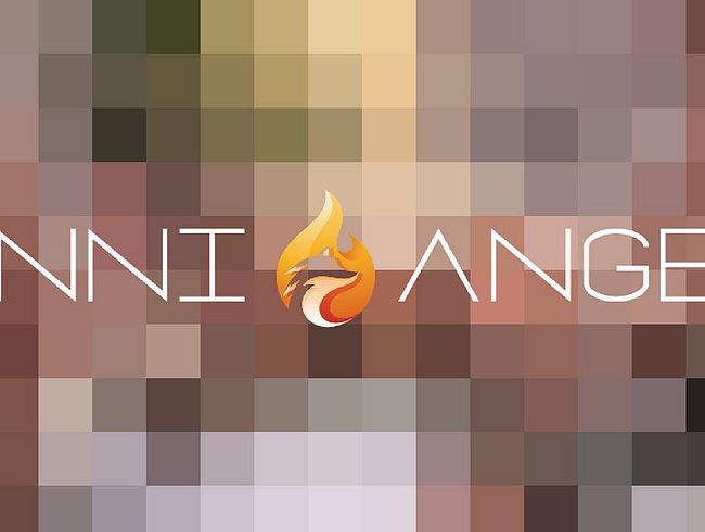 Download: Anni-Angel - Feuchte Fotzen gehören gestopft und befüllt !!