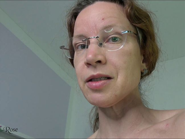 Download: AnnikaRose - Schnell abspritzen – schnell Muschi glotzen