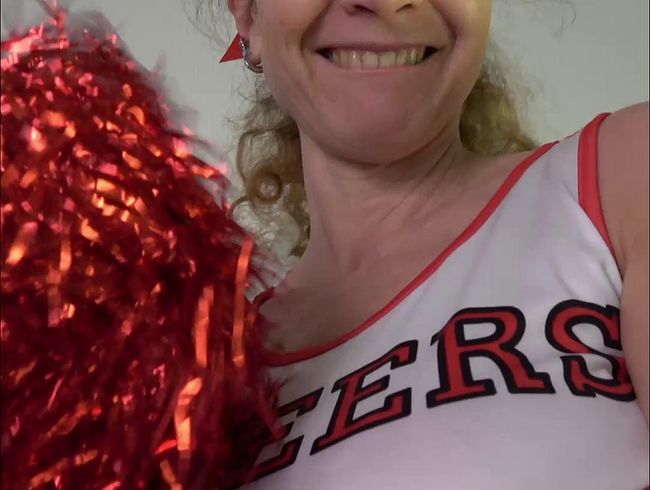 Download: AnnikaRose - Cheerleading!