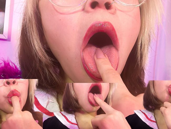 Download: AntonellaRichie - Antonella leckt sich die Finger wie eine morbide Perverse