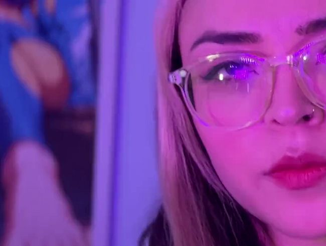 Download: AntonellaRichie - Gib mir alles direkt ins Gesicht.