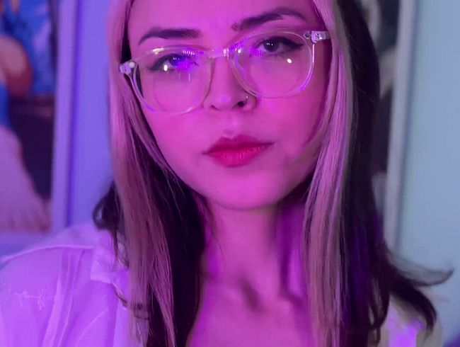 Download: AntonellaRichie - Gib mir alles direkt ins Gesicht.