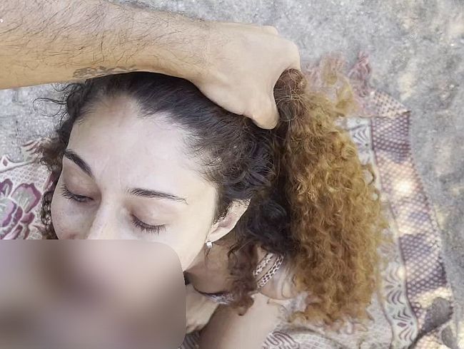 Download: AntonellaVega - BLOWJOB IM FREIEN! LIEBE DEEPTHROAT ÜBERALL!