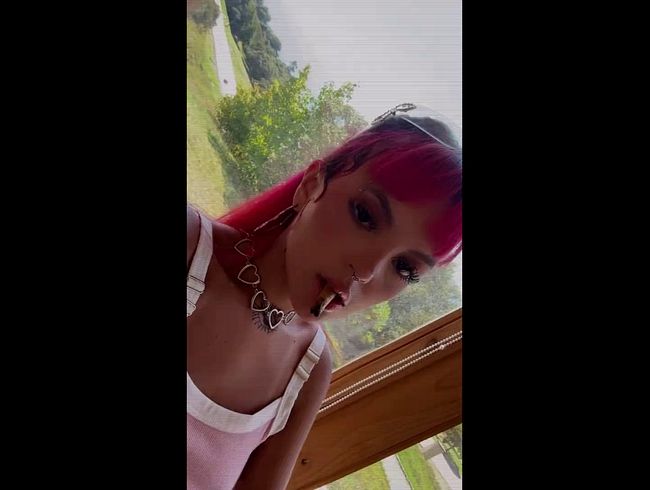 Download: ArianaRose - sexy Mädchen in Latina