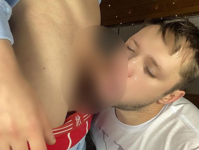 Download: Artem_Suchkov20 - Deepthroat eines besten Freundes