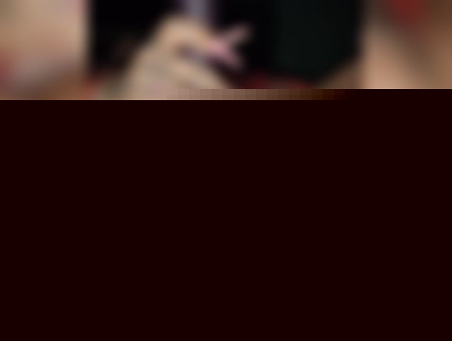 Download: AshleyCumStar - Horny nach dem Mittagsschlaf