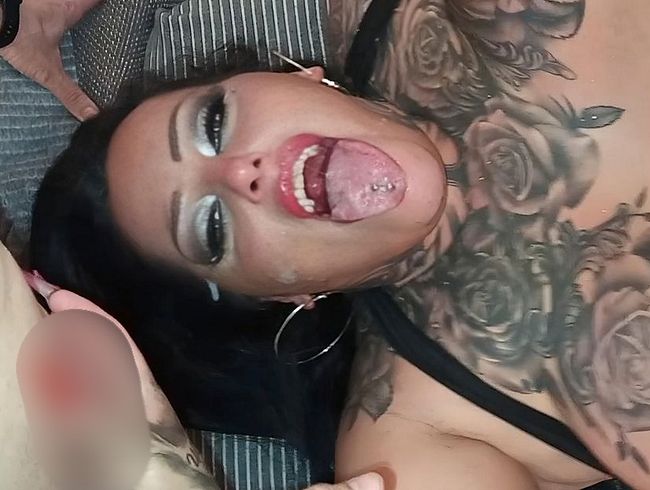 Download: AshleyCumStar - Meine erste Eigene Gangbang Party Teil 2