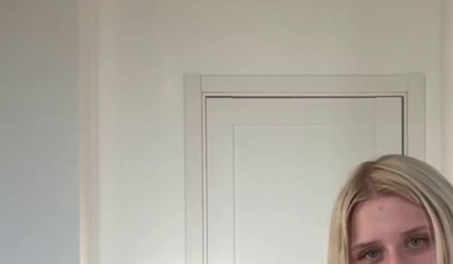 Download: Astoria2005 - Ich habe mich sofort für dich ausgezogen und dir die wunderschönen Kurven meines Körpers gezeigt...