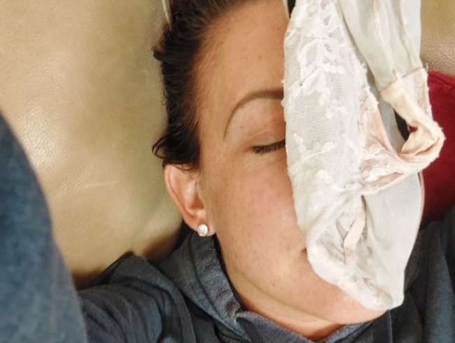 Download: Avi-Montana - FOTZT GESTOPFT!! Ich veredle meinen Slip für dich