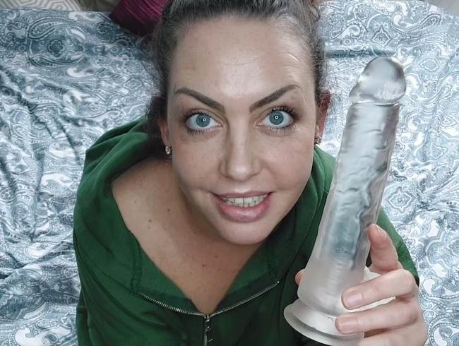 Download: Avi-Montana - VERNACHLÄSSIGUNG EINES DILDOS!!! OB DAS DILDOAMT KOMMT UND MICH VERHAFTET???