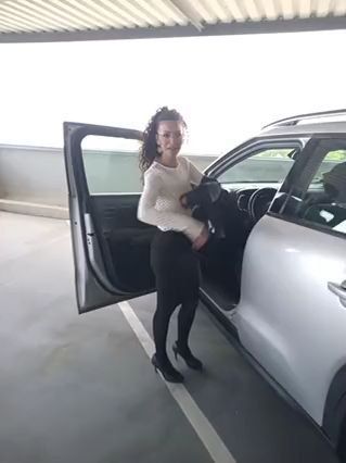 Download: BanyGirl007 - Forum Parkhaus umgezogen war mir egal ob mich jemand erwischt,hatte kein BH und kein Höschen an