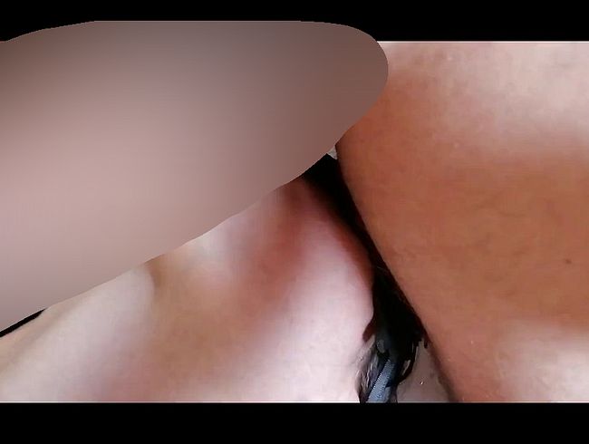 Download: BatGirl205 - Lecke jemanden die Eier ab...