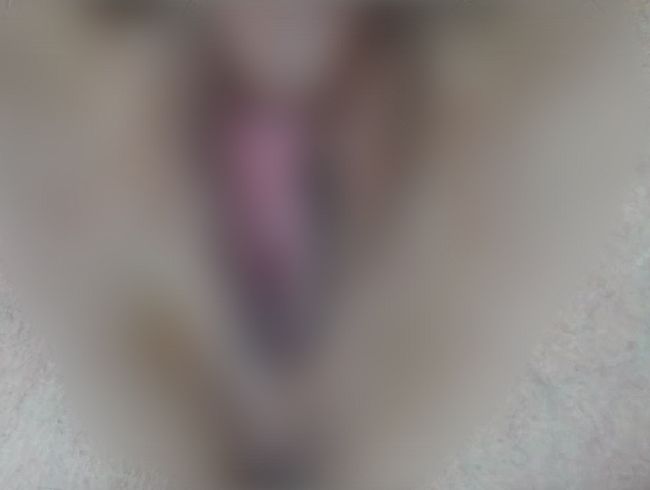 Download: BellaDiamondx - Ich ficke meine extrem feuchte Muschi mit meinen Dildo cremig