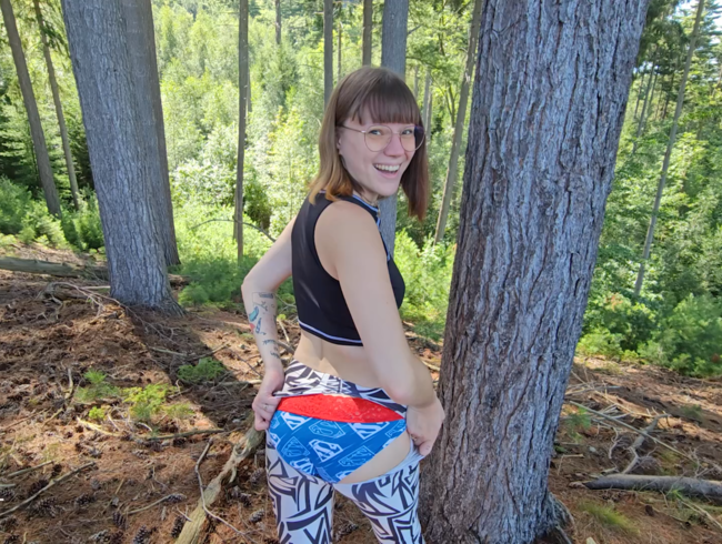 Download: BettDuett - Leggins zerrissen für Outdoor Quicky !!